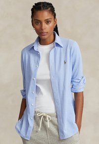 RL – Women's button-down shirt