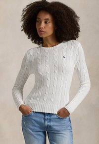 RL – Women's pullover with round neck in cable knit