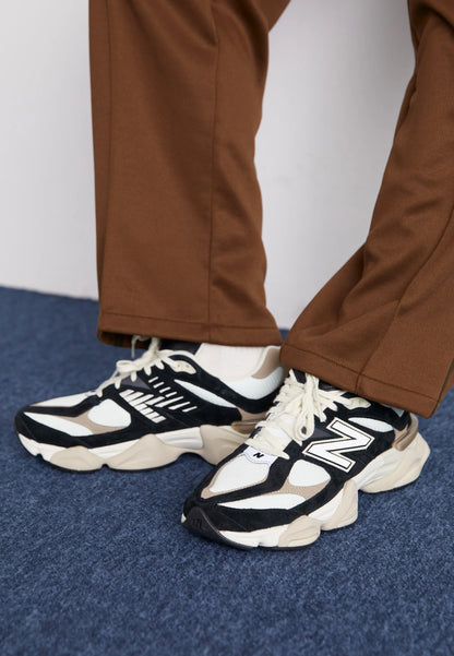 NB - Unisex Sneakers