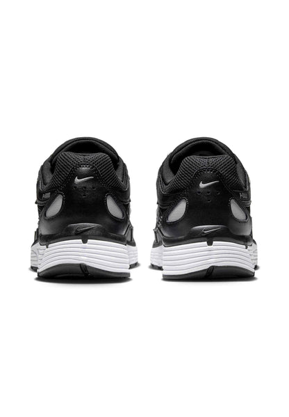 NK – P6000 sneakers