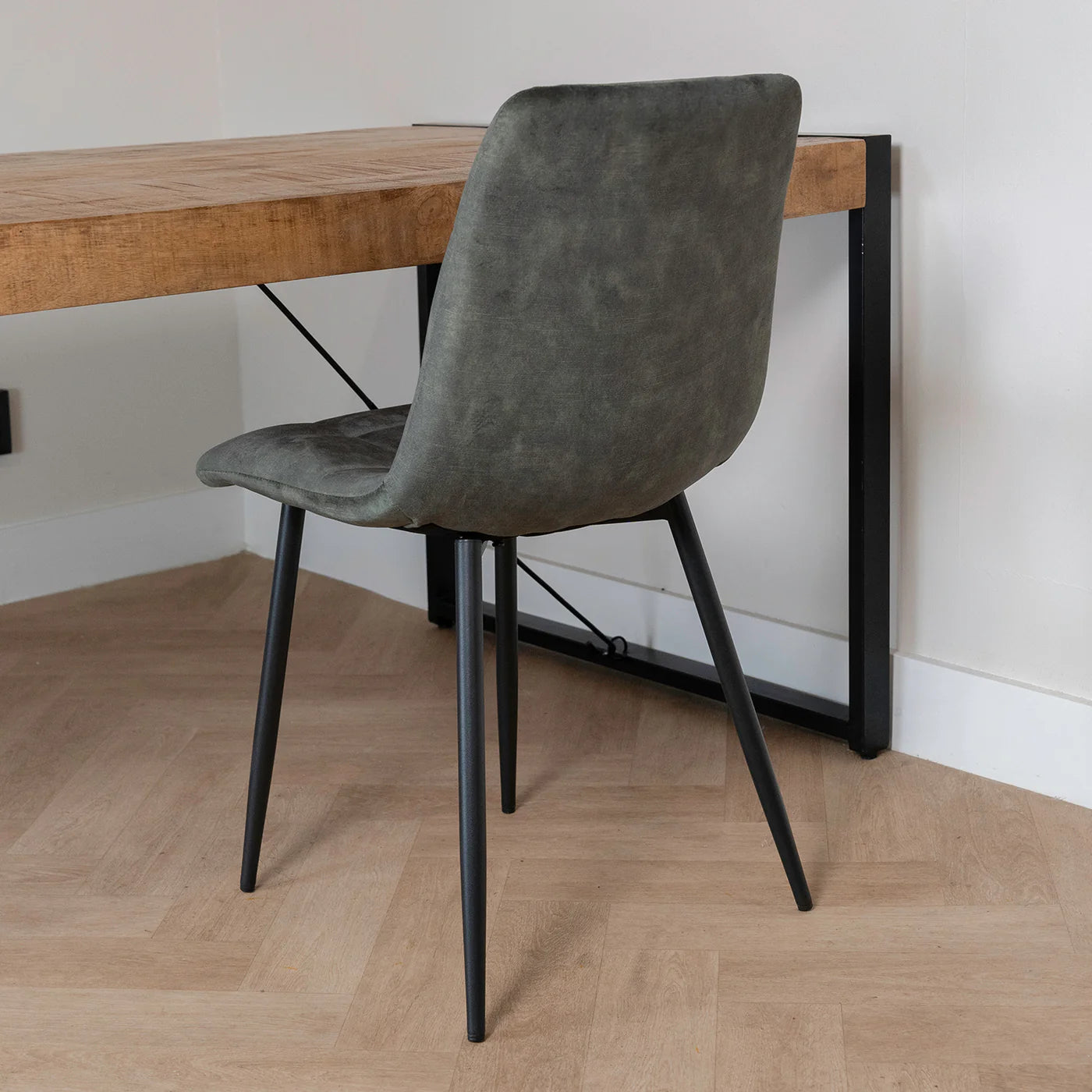 Chaise de salle à manger Tess - 4 chaises pour seulement €33.99 – offre limitée!