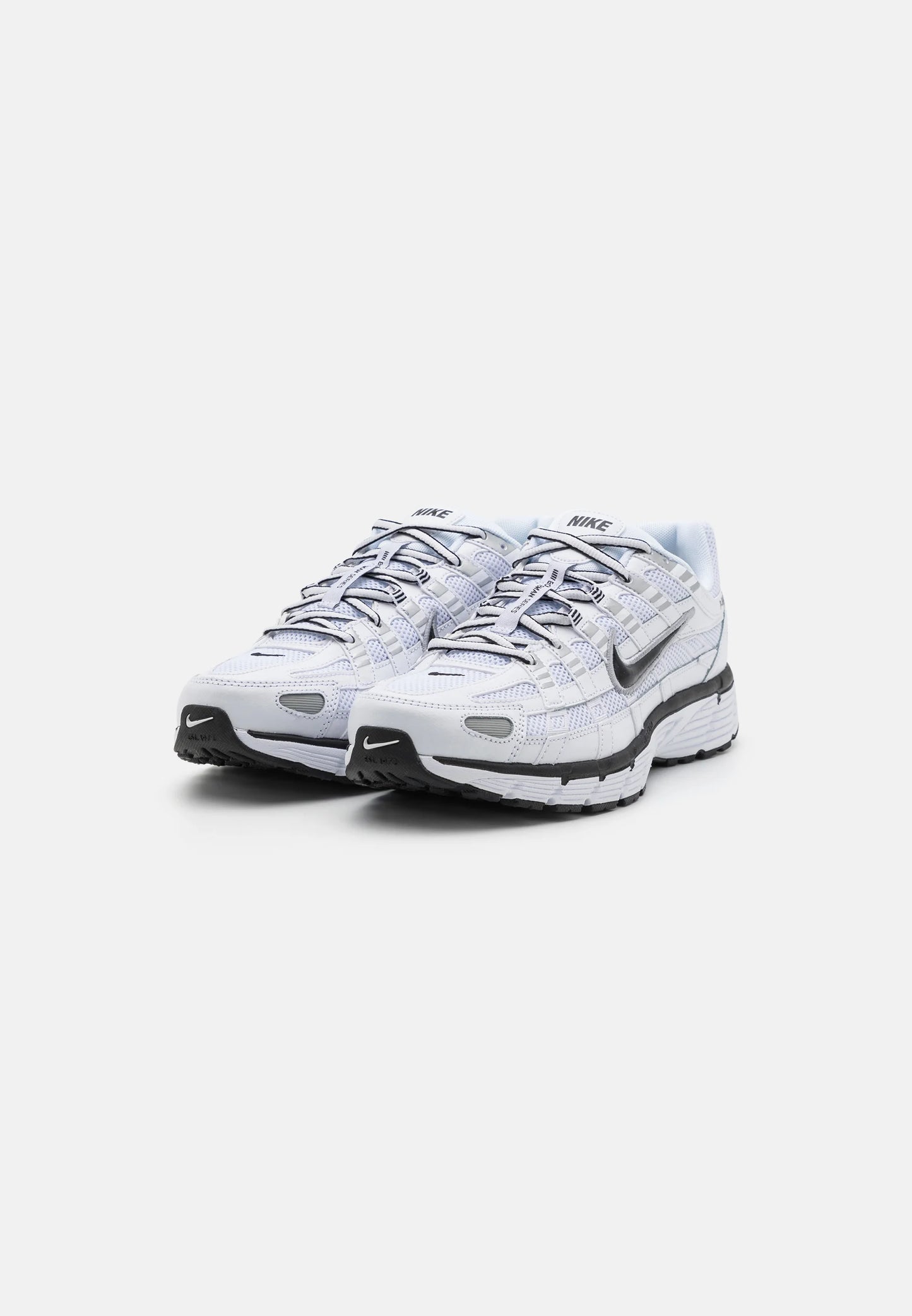 NK – P6000 sneakers