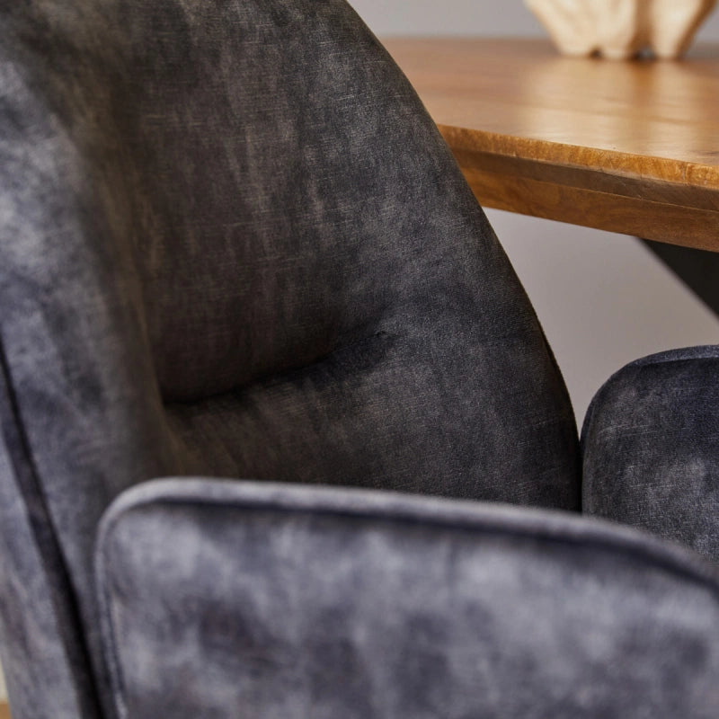 Casper – Spisestuestol – 4 stole for kun 260 kr – Begrænset tilbud!