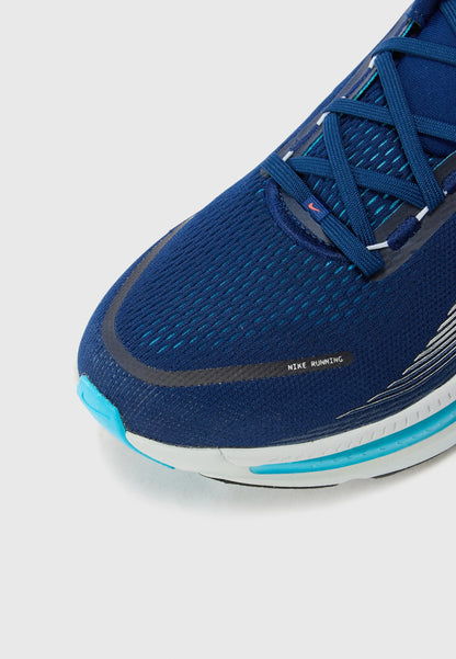 NK - Vomero  Sneakers
