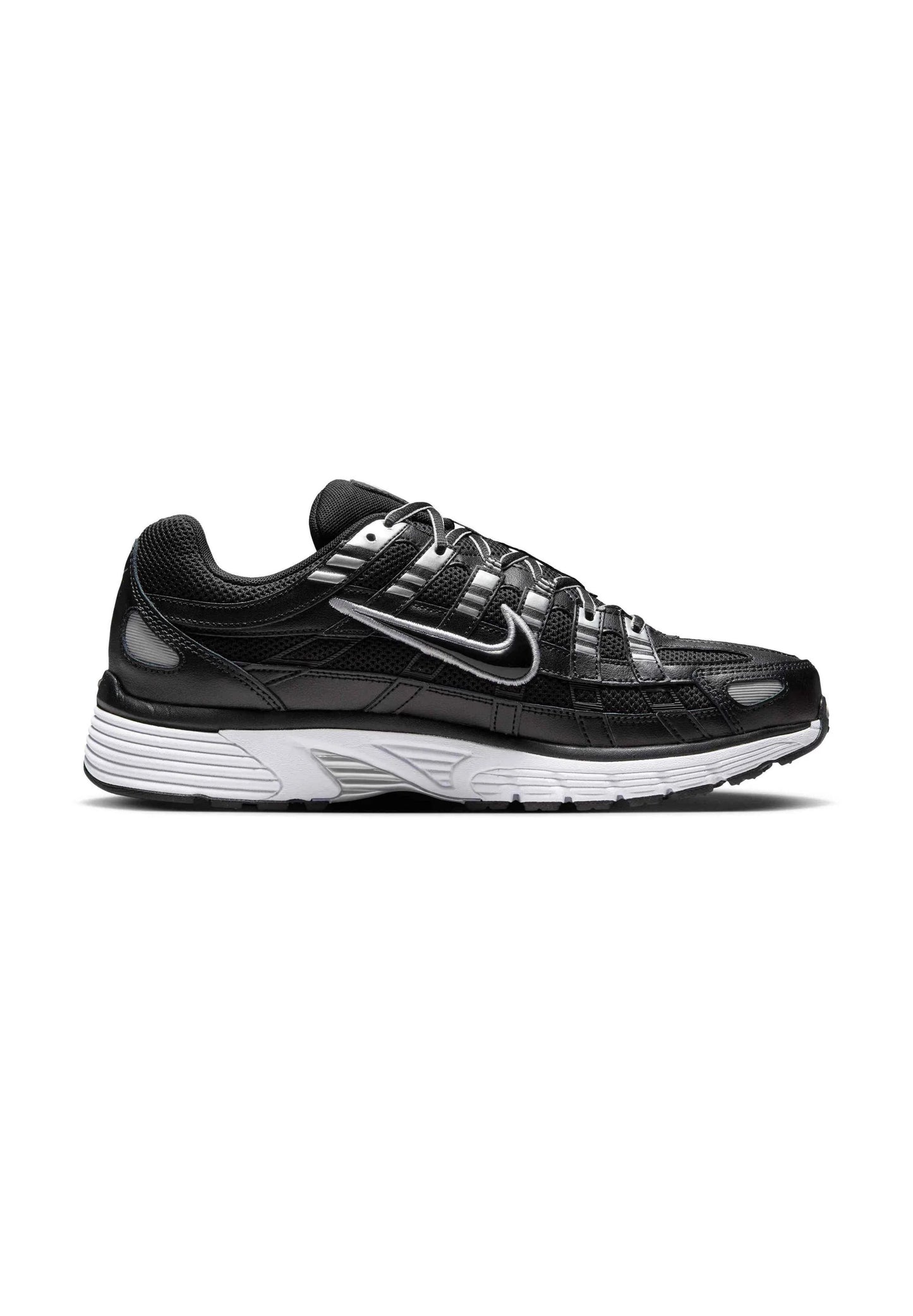 NK – P6000 sneakers